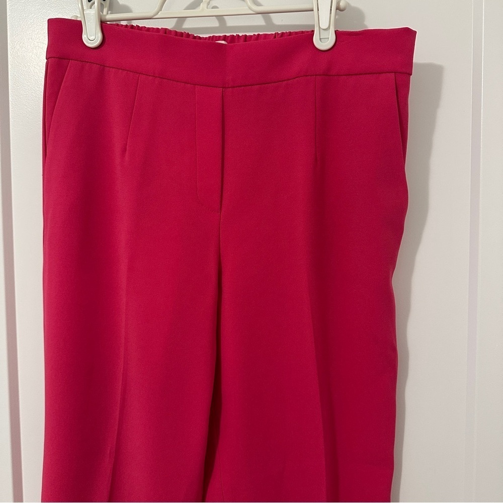 Aritzia Babaton Conan Bright Pink Pleated Trouser Straight Leg Pant Size 8 Women - Picture 3 of 11